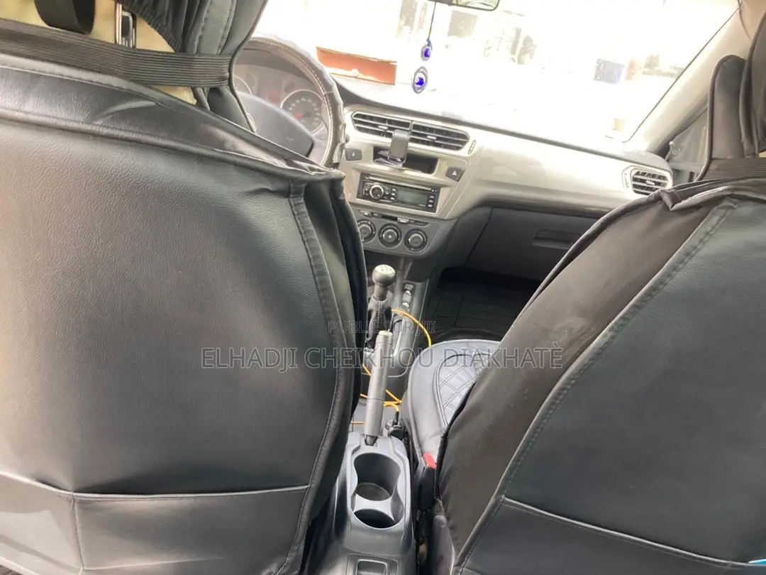 Citroen C-Elysee 1.6 Petrol FWD 2017 Gris