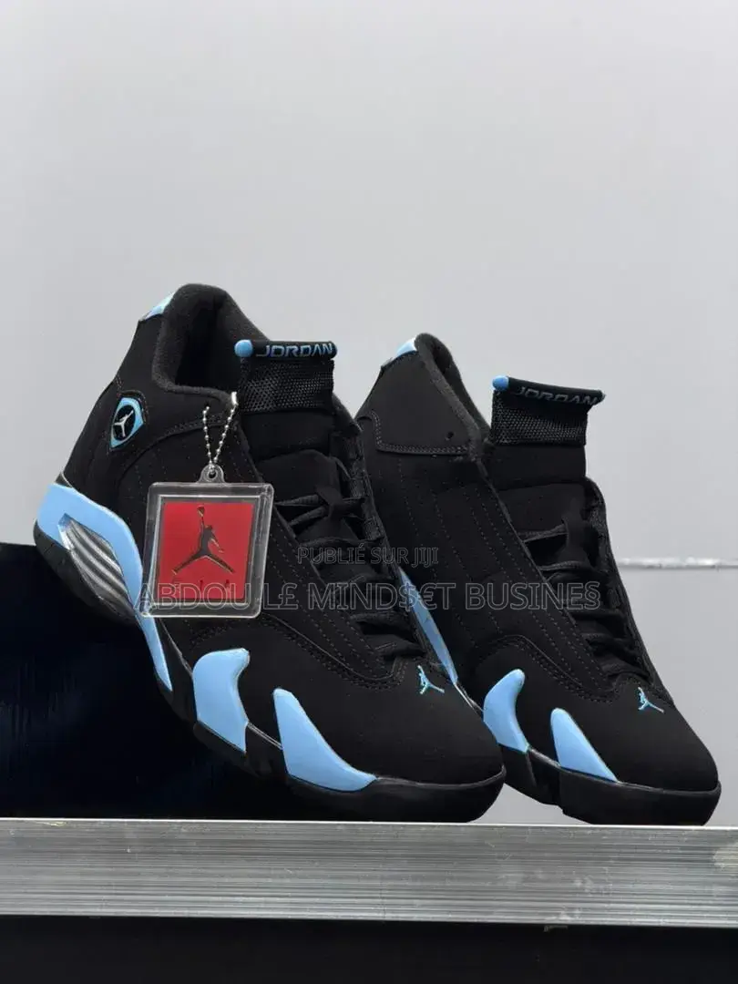Air Jordan 14 Noir-Bleu Disponible