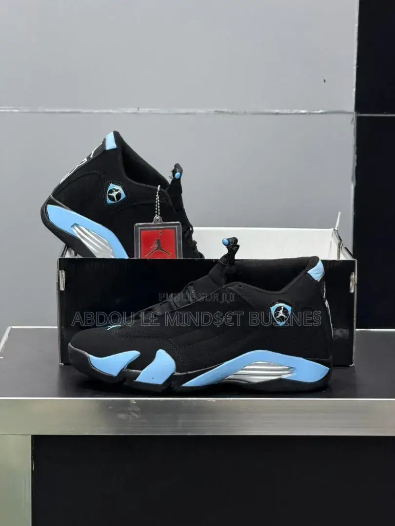 Air Jordan 14 Noir-Bleu Disponible