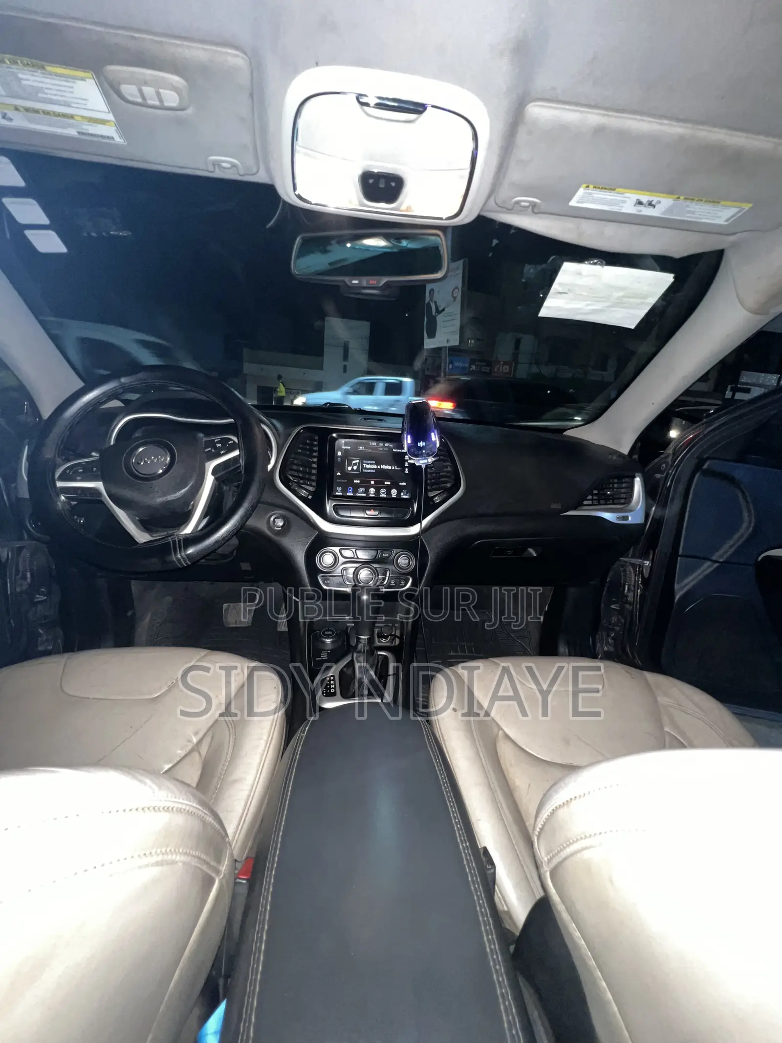 Jeep Cherokee 2015 Noir