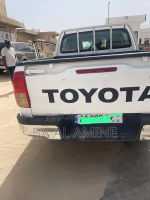 Toyota Hilux 2020 Blanc