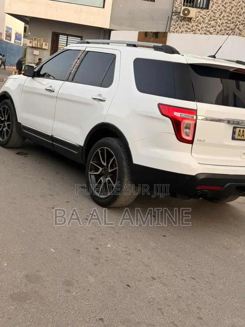 Ford Explorer 2014 Blanc