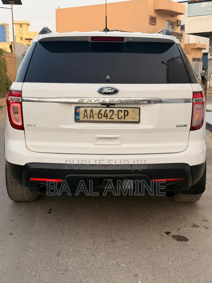 Ford Explorer 2014 Blanc