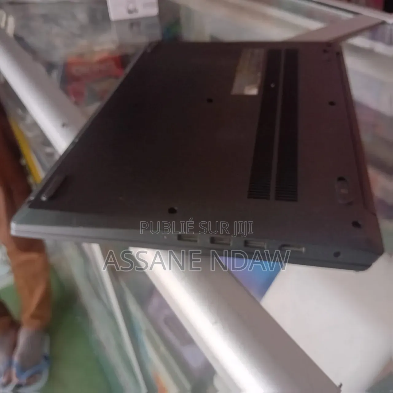 Ordinateur portable Lenovo Ideapad S145-15 4GB Intel Pentium SSD 1T