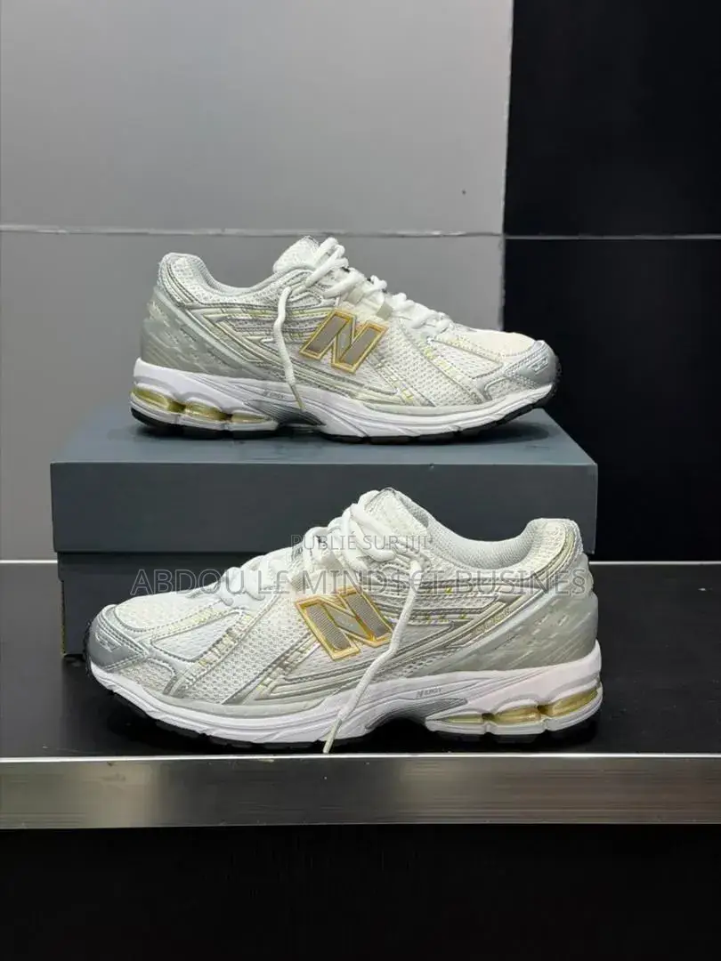 New Balance 1906 Blanc-Beige Disponible