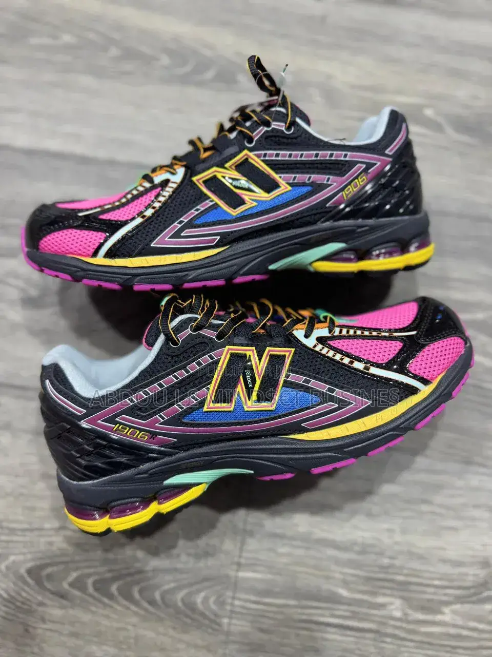 New Balance 1906 Multicolore Disponible