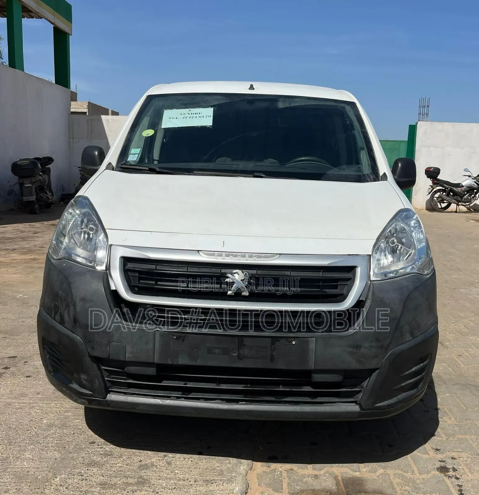 Peugeot Partenaire 2017 Blanc