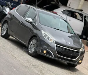 Peugeot 208 2016 Gris