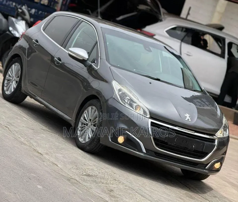 Peugeot 208 2016 Gris