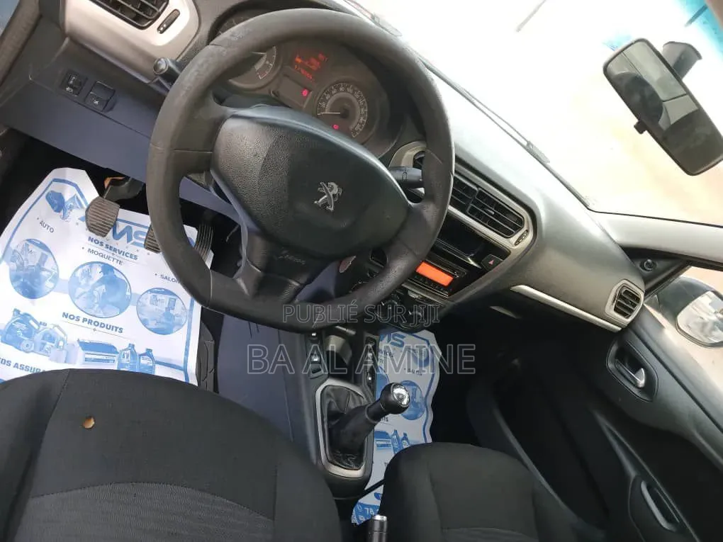 Peugeot 301 2015 Bleu