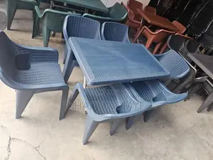 Ensemble Table À Manger en Plastique