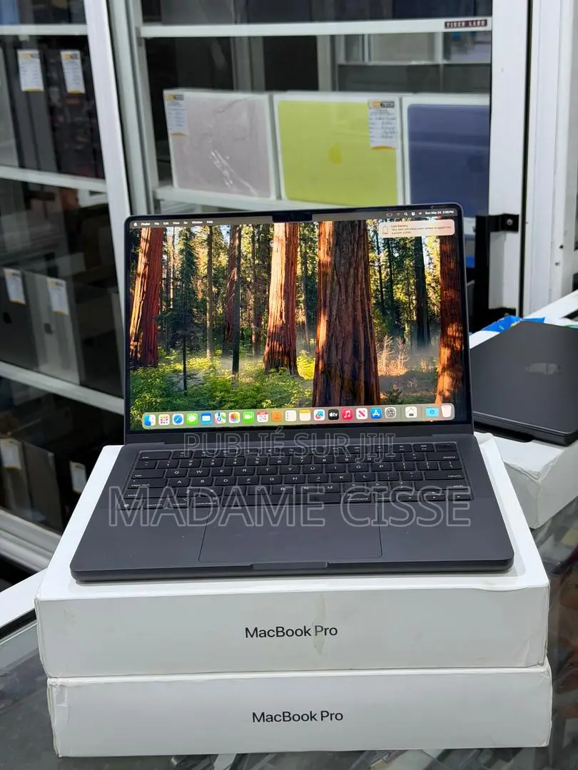Nouveau Apple MacBook Pro 2023 M3 Pro 14-inch 18GB Apple M3 Pro 512GB