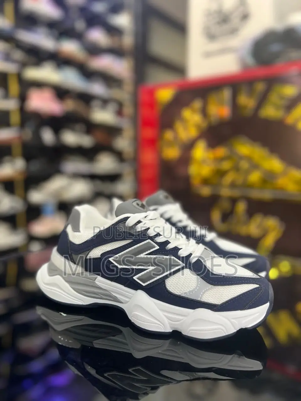 New Balance 9060 Bleu