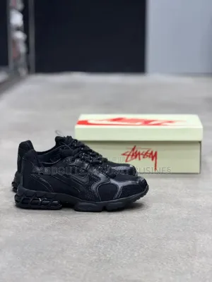 Nike Air Zoom Full Black Spiridon Disponible