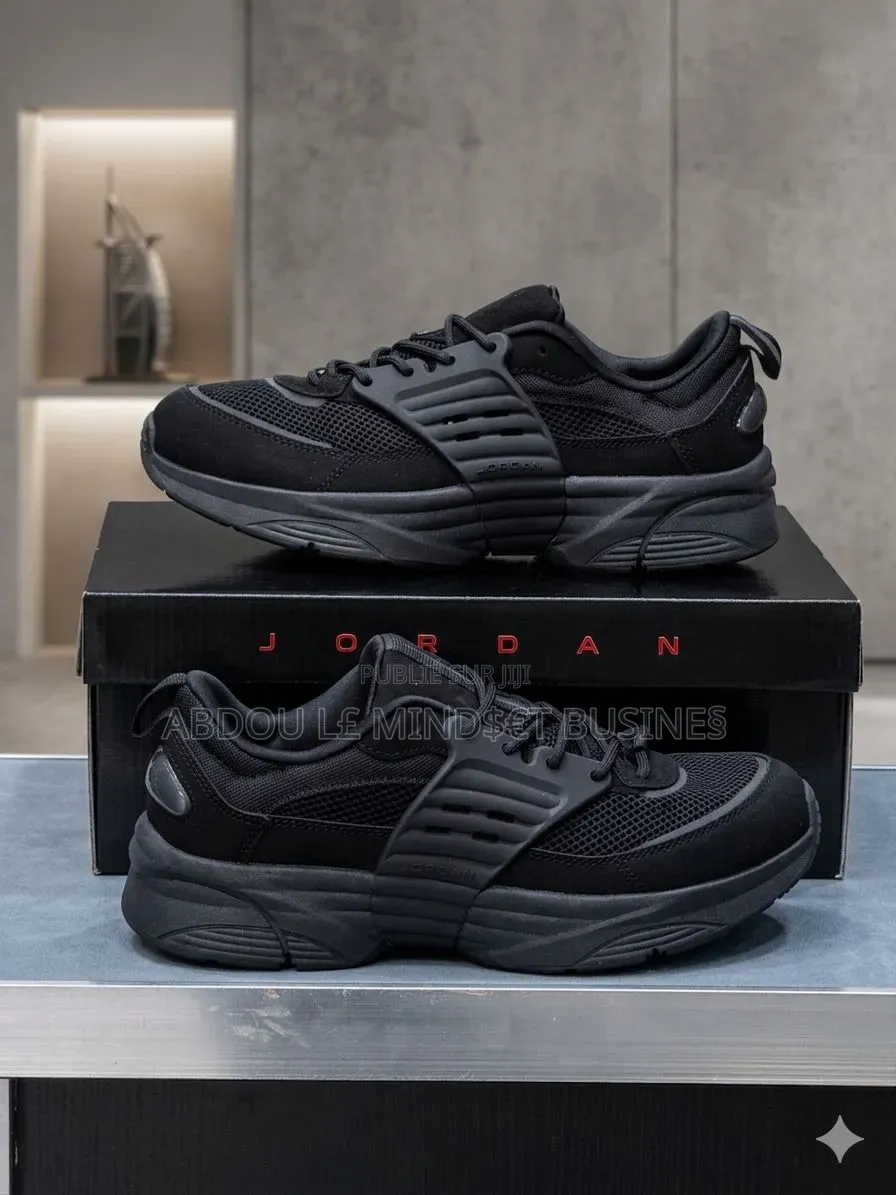 Air Jordan Trunner Full Black Disponible