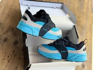 Air Jordan Trunner O/S Bleu Disponible