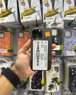 Nouveau Apple iPhone 13 Pro Max 128 GB Noir