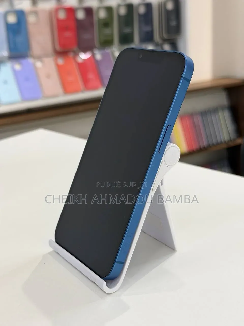 Nouveau Apple iPhone 13 128 GB Bleu