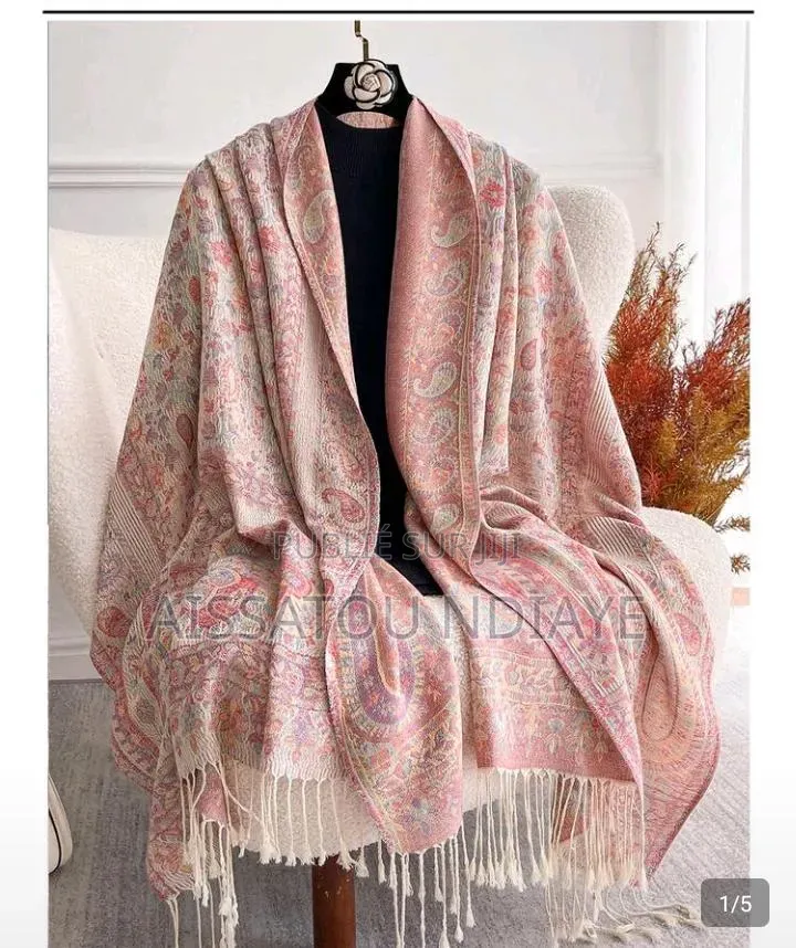 Aicha,Shop
