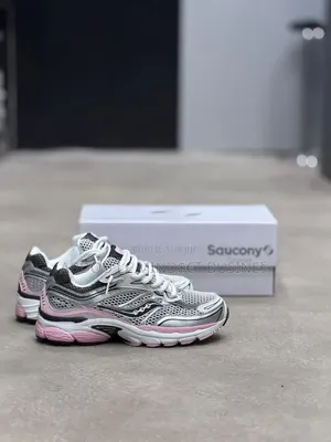 Saucony 9 Disponible
