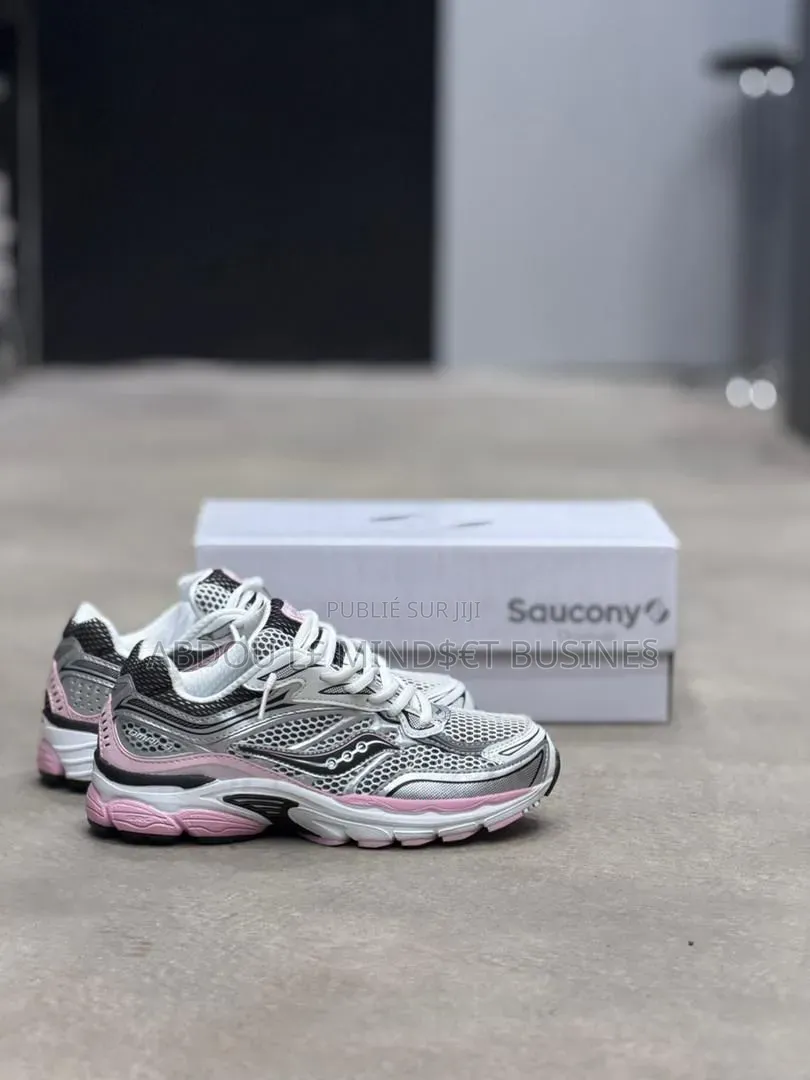 Saucony 9 Disponible