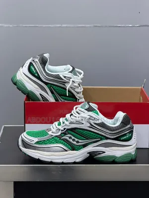 Saucony Omni 9 Vert Disponible