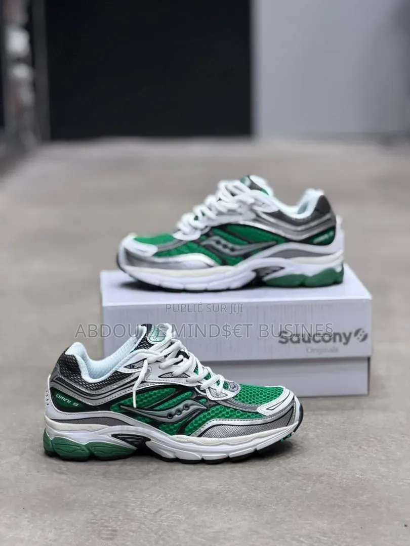 Saucony Omni 9 Vert Disponible