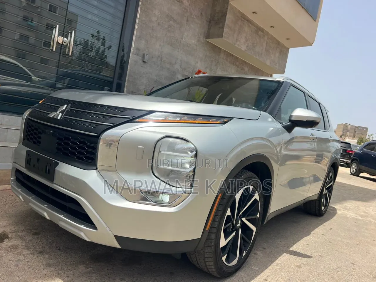 Mitsubishi Outlander 2022 Gris