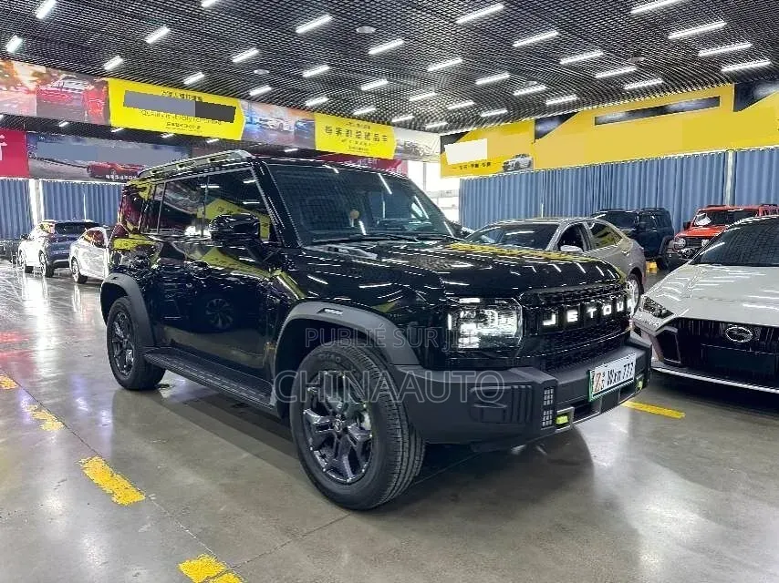 Jetour T2 1.5 Hybrid AWD 2024 Noir