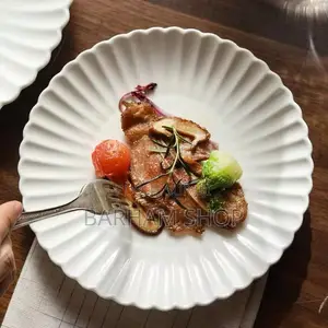 Assiettes en Porcelaines