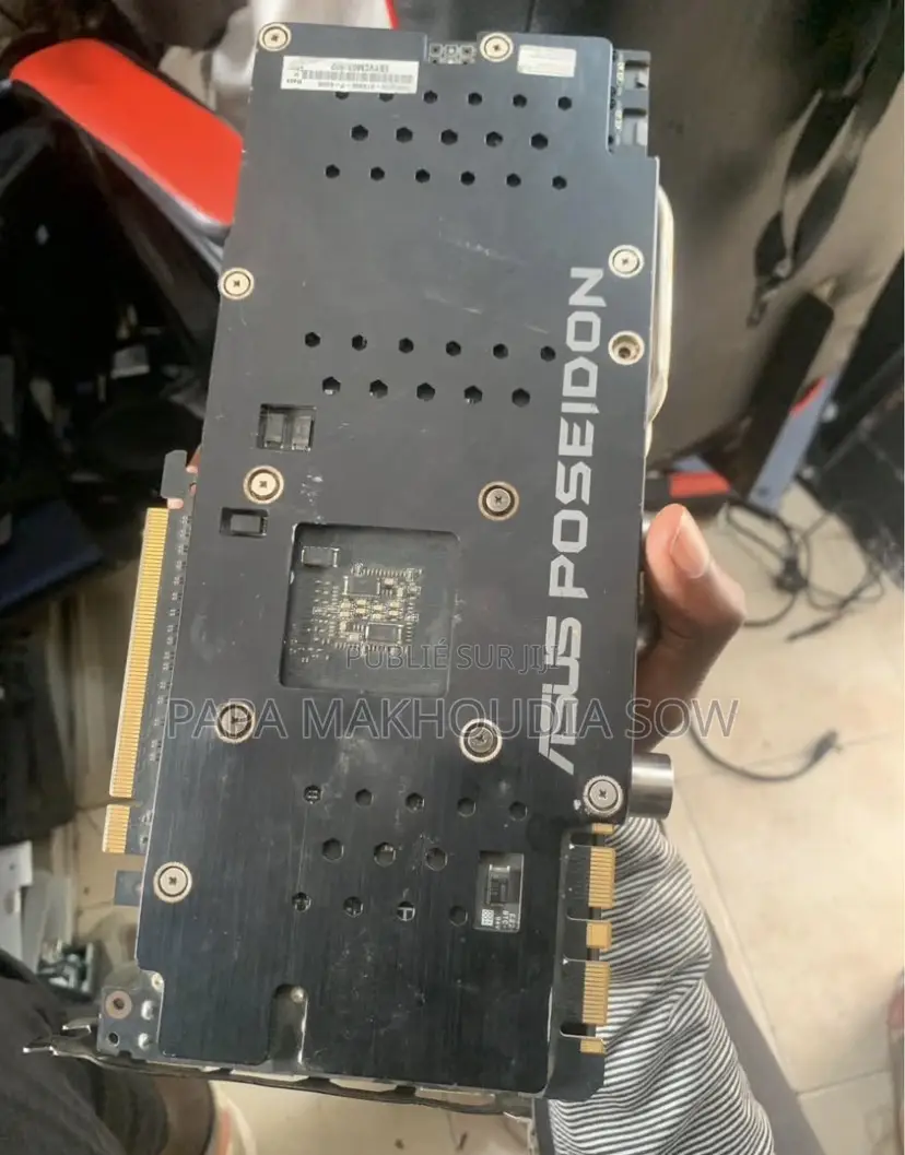 Carte Graphique Asus Poseidon Gtx980 4go Dédié Ddr5