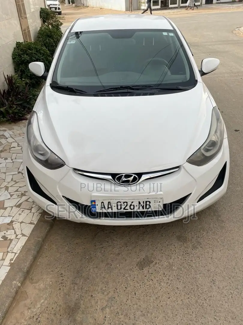 Hyundai Avante 2015 Blanc