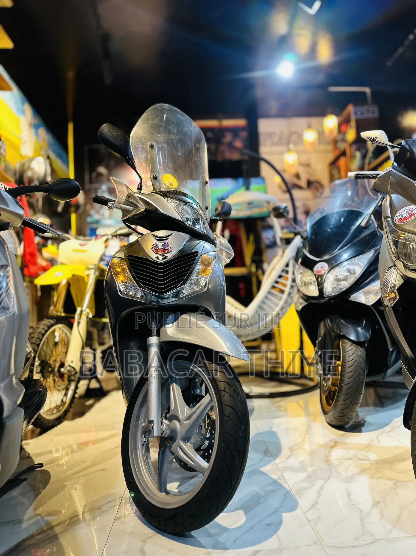 Nouveau Honda XL 125 2021 Gris