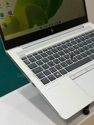 Nouveau HP EliteBook 745 G6 8GB AMD Ryzen 5 SSD 256GB