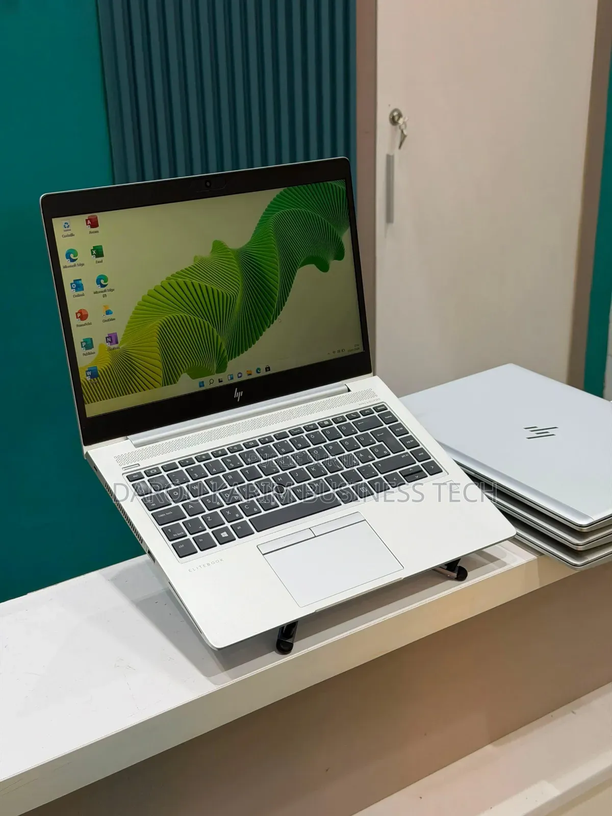 Nouveau HP EliteBook 745 G6 8GB AMD Ryzen 5 SSD 256GB