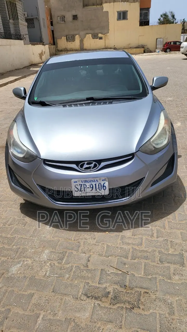 Hyundai Elantra 2016 Beige