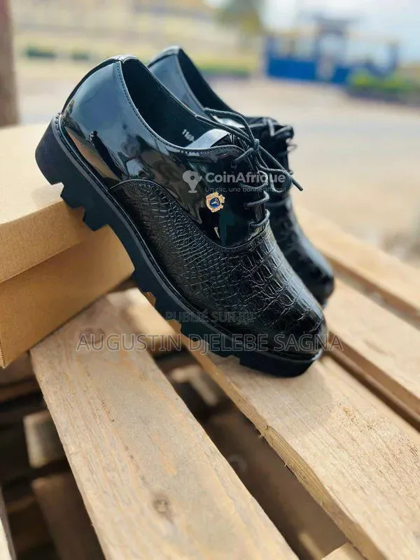 Vente De Chaussures