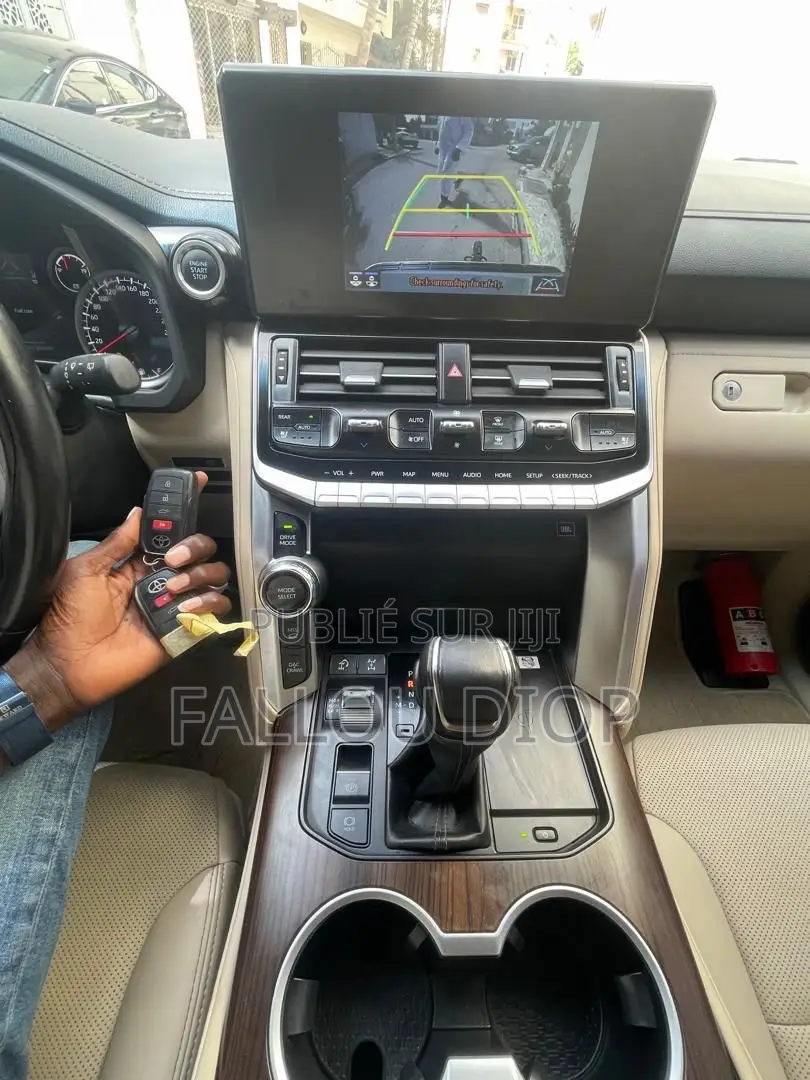Toyota Land Cruiser Prado 2022 Gris