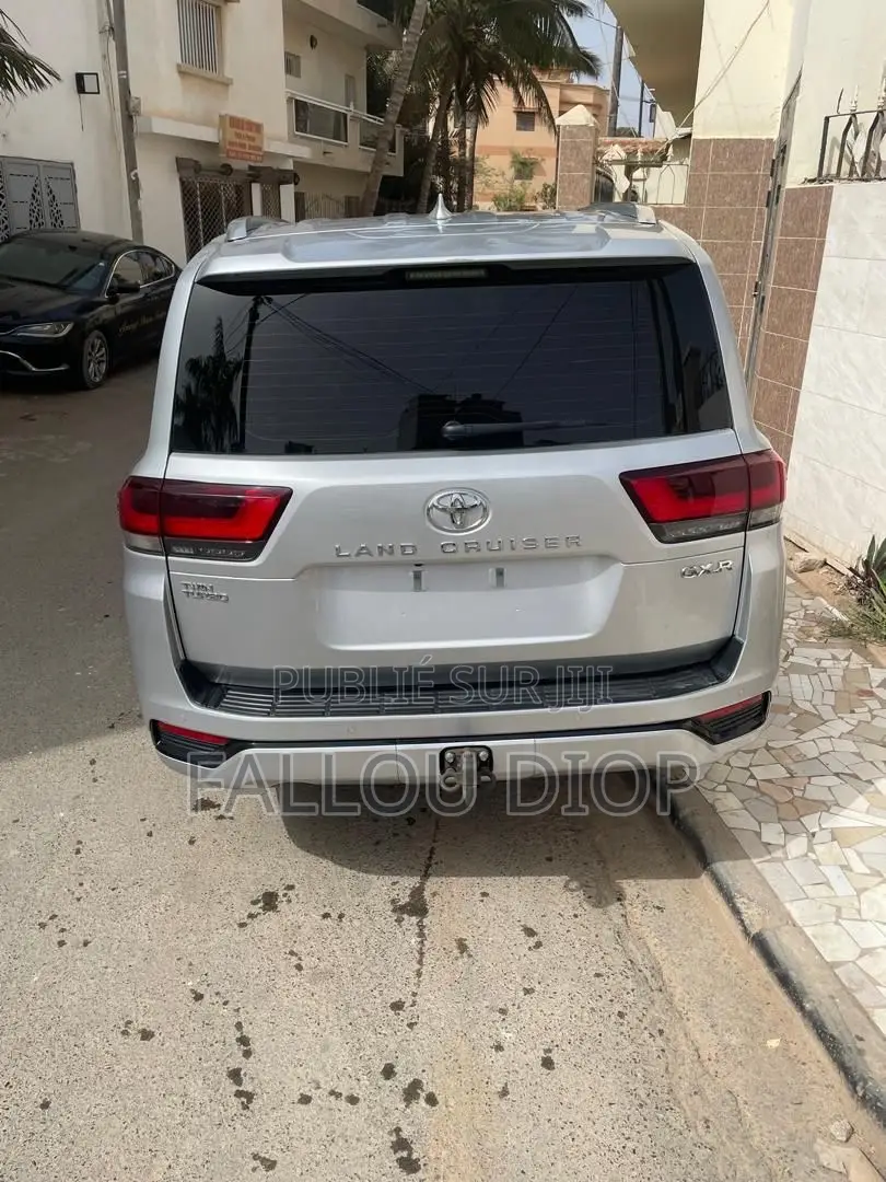 Toyota Land Cruiser Prado 2022 Gris