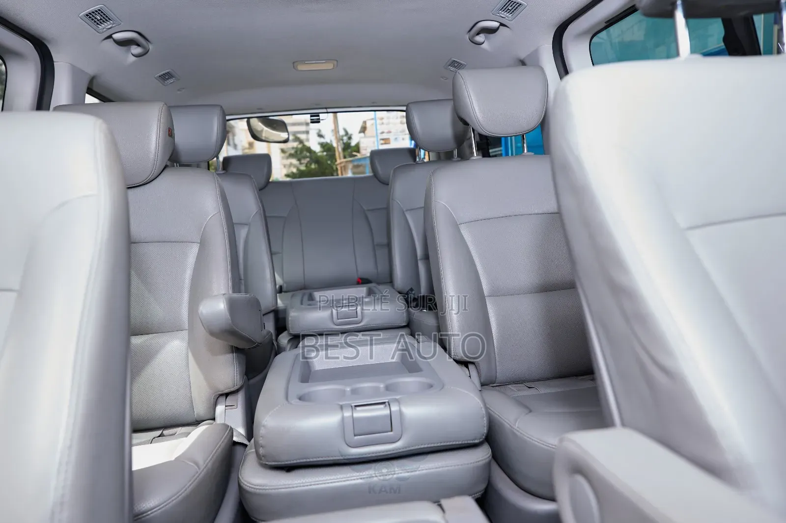 Hyundai Satellite 2017 Blanc