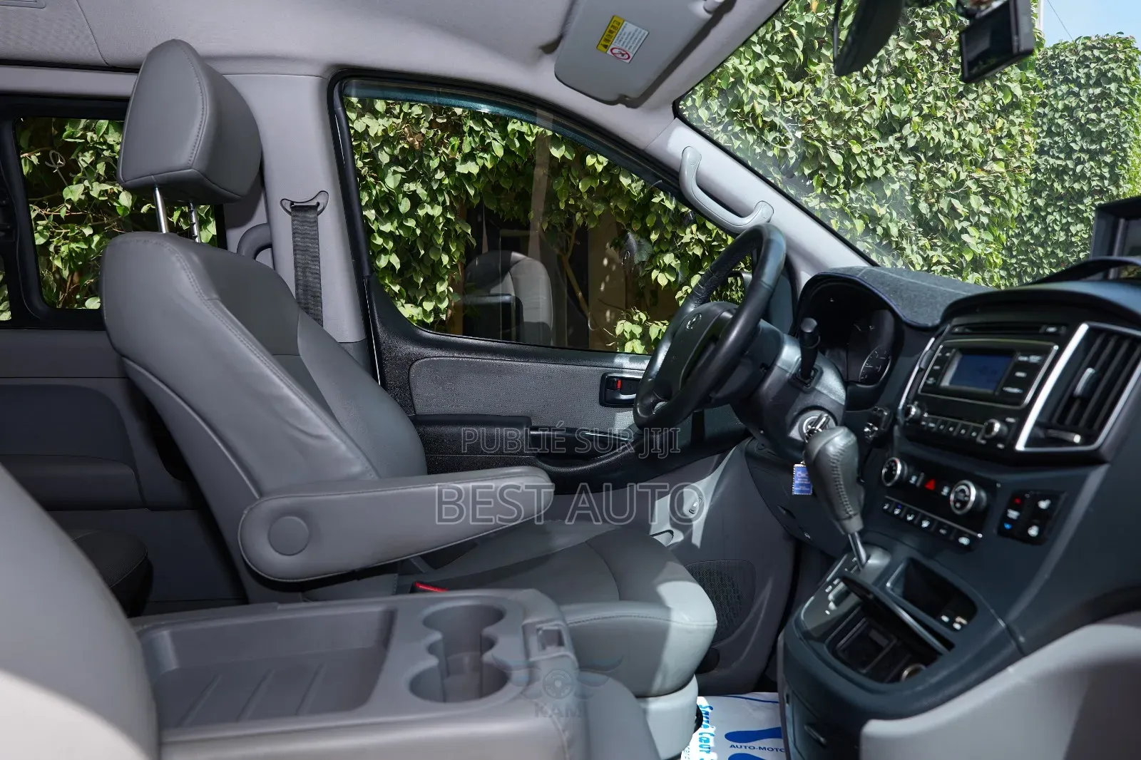 Hyundai Satellite 2017 Blanc