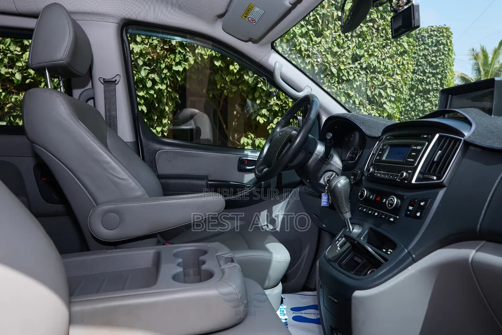 Hyundai Satellite 2017 Blanc