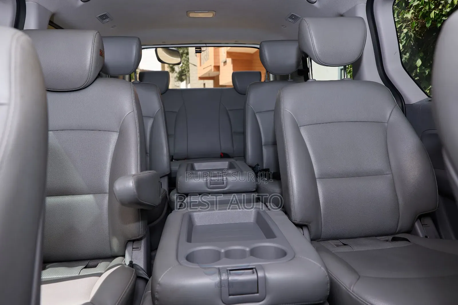 Hyundai Satellite 2017 Blanc