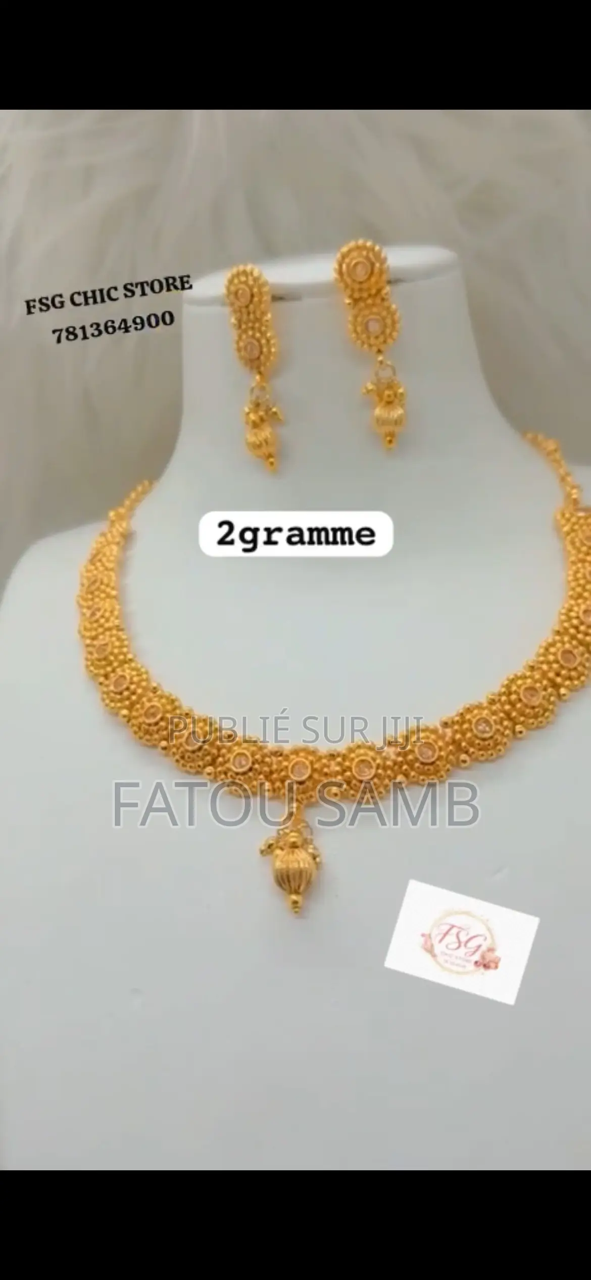 Collier or Indien