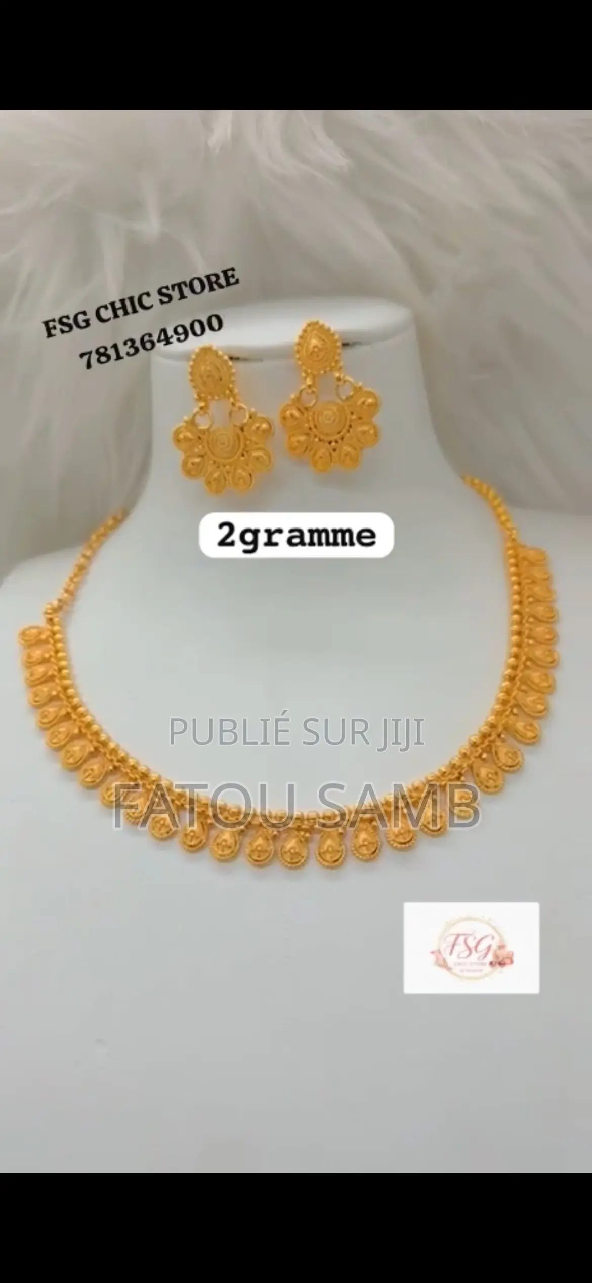 Collier or Indien