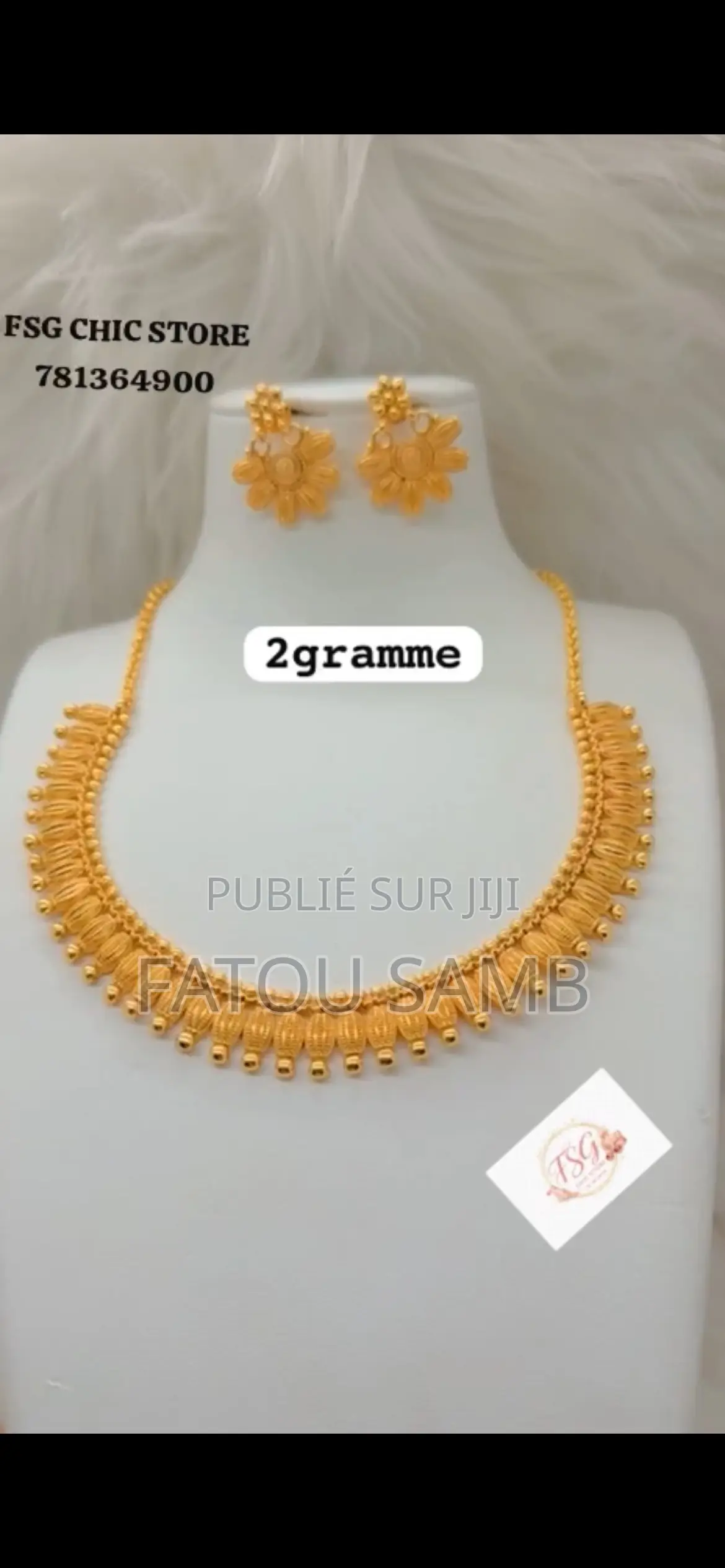 Collier or Indien