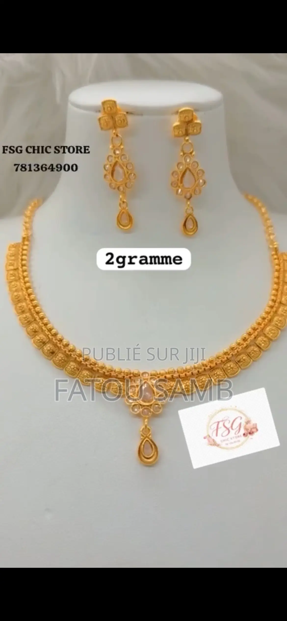Collier or Indien