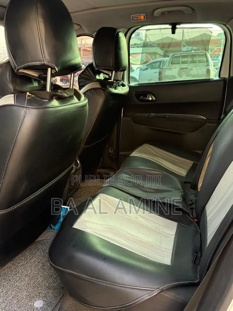 Peugeot 3008 2011 Blanc
