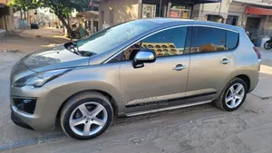 Peugeot 3008 2016 Gris