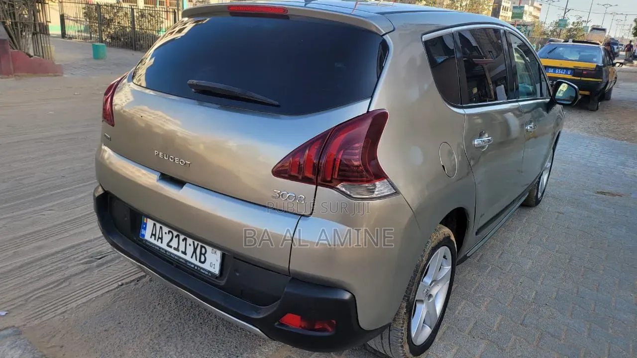 Peugeot 3008 2016 Gris